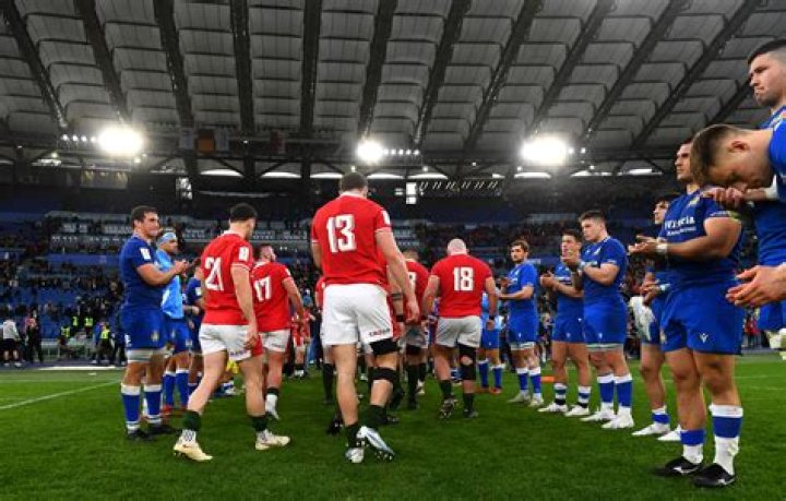 Who won Italy vs Wales today?