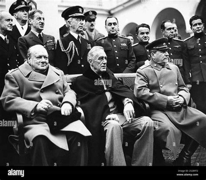 Why did Churchill and Roosevelt meet December 1941?