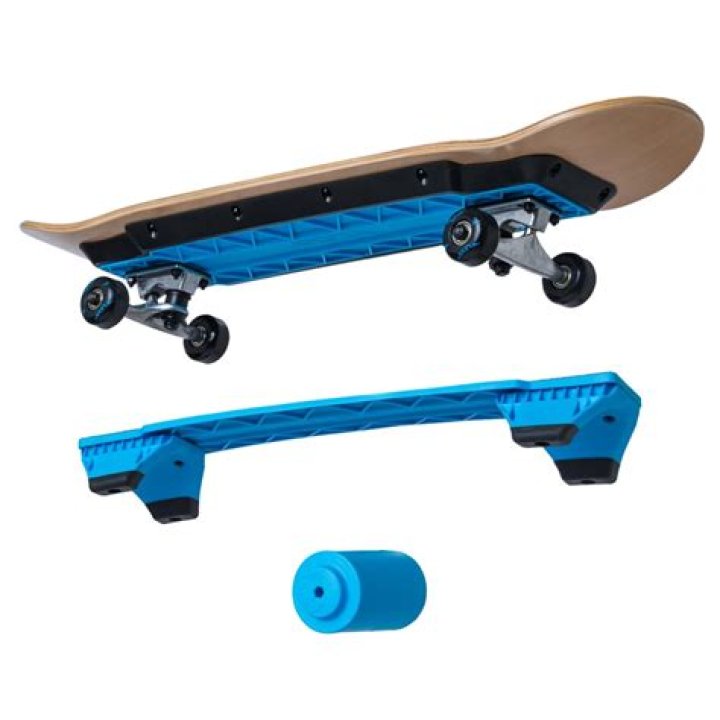 Why do my skateboard wheels lock up?