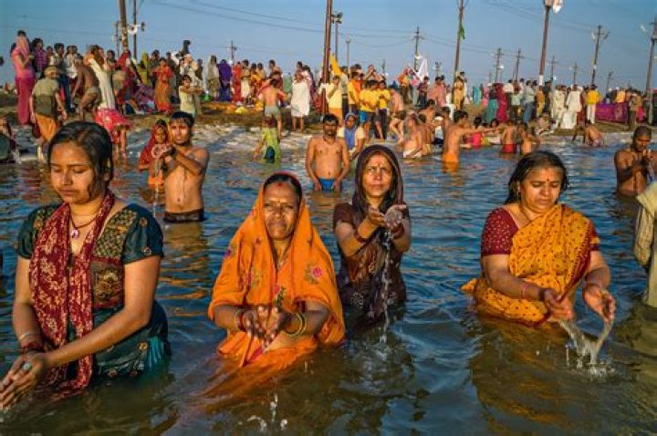 Why is the Ganges River important to Hindu culture?